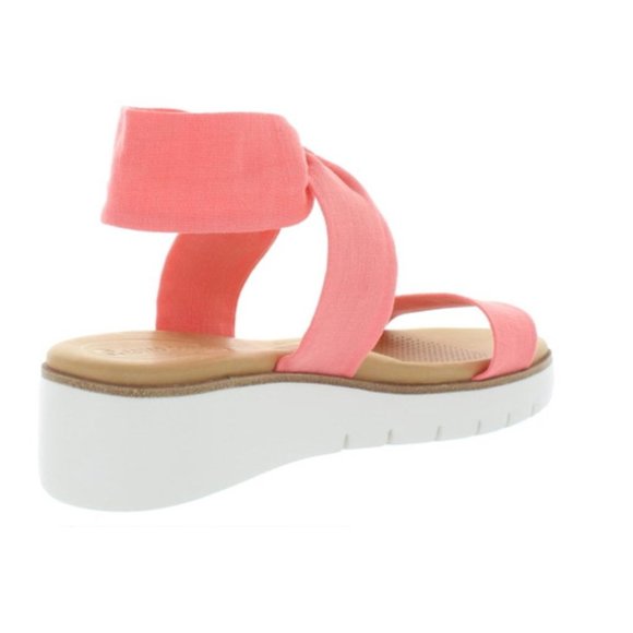 NEW Corso Como  Blayke Open Toe Comfort Wedge Sandal - Picture 2 of 5